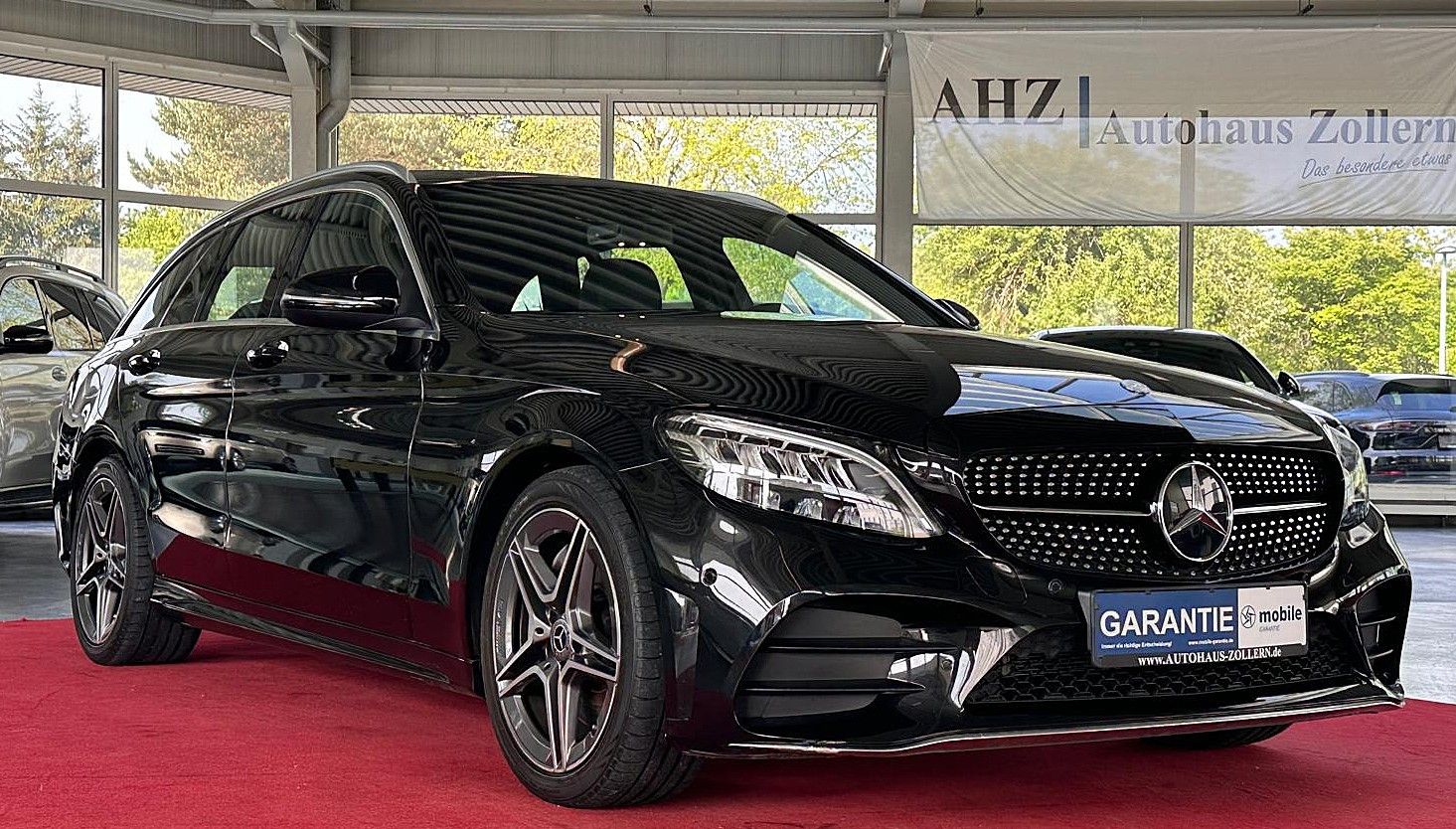 MERCEDES-BENZ C 300 T AMG LINE/LEDER/RFK/Burmester/LED/