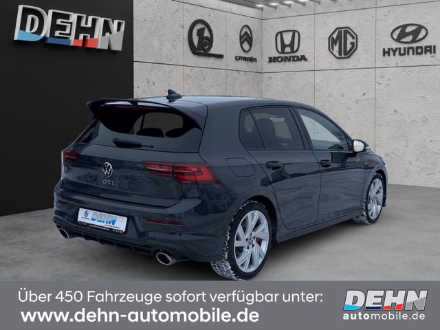 Volkswagen Golf VIII GTI Clubsport 2.0 Matrix H&K Kam Navi