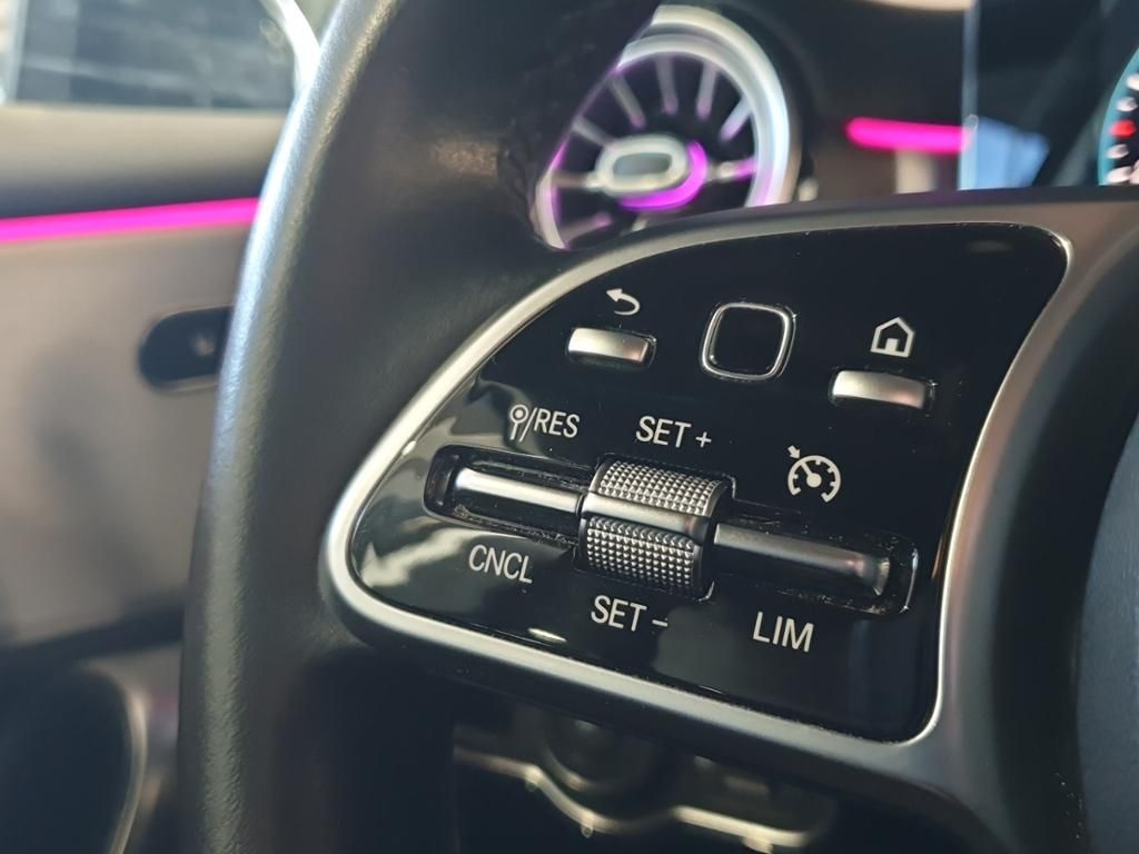 Fahrzeugabbildung Mercedes-Benz A 180 Progressive (EURO 6d) Night Paket*LED*PDC