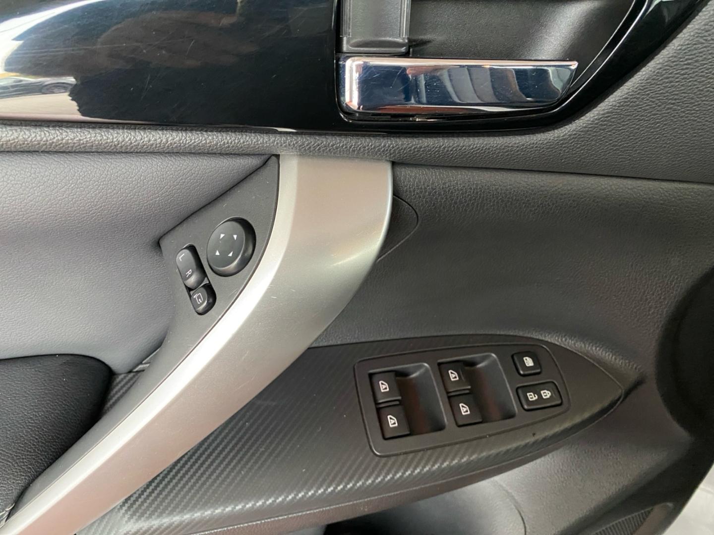 Mitsubishi Eclipse Cross 2.4 PHEV TOP *Allrad*StHz*Pano*360, миниатюра 20