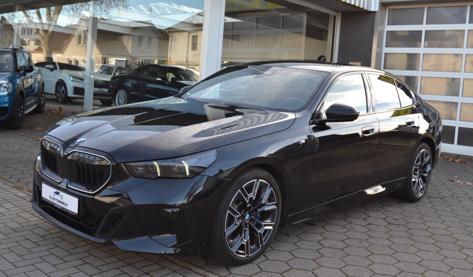 BMW 520d M Sport Pro* G 70 ! * HuD*AHK*4Zonen*Glow*