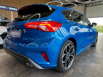 Ford Focus Lim. *ST-Line*ACC*Spurhalte*Keyless*B&O*