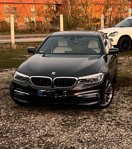 BMW  g30 540i