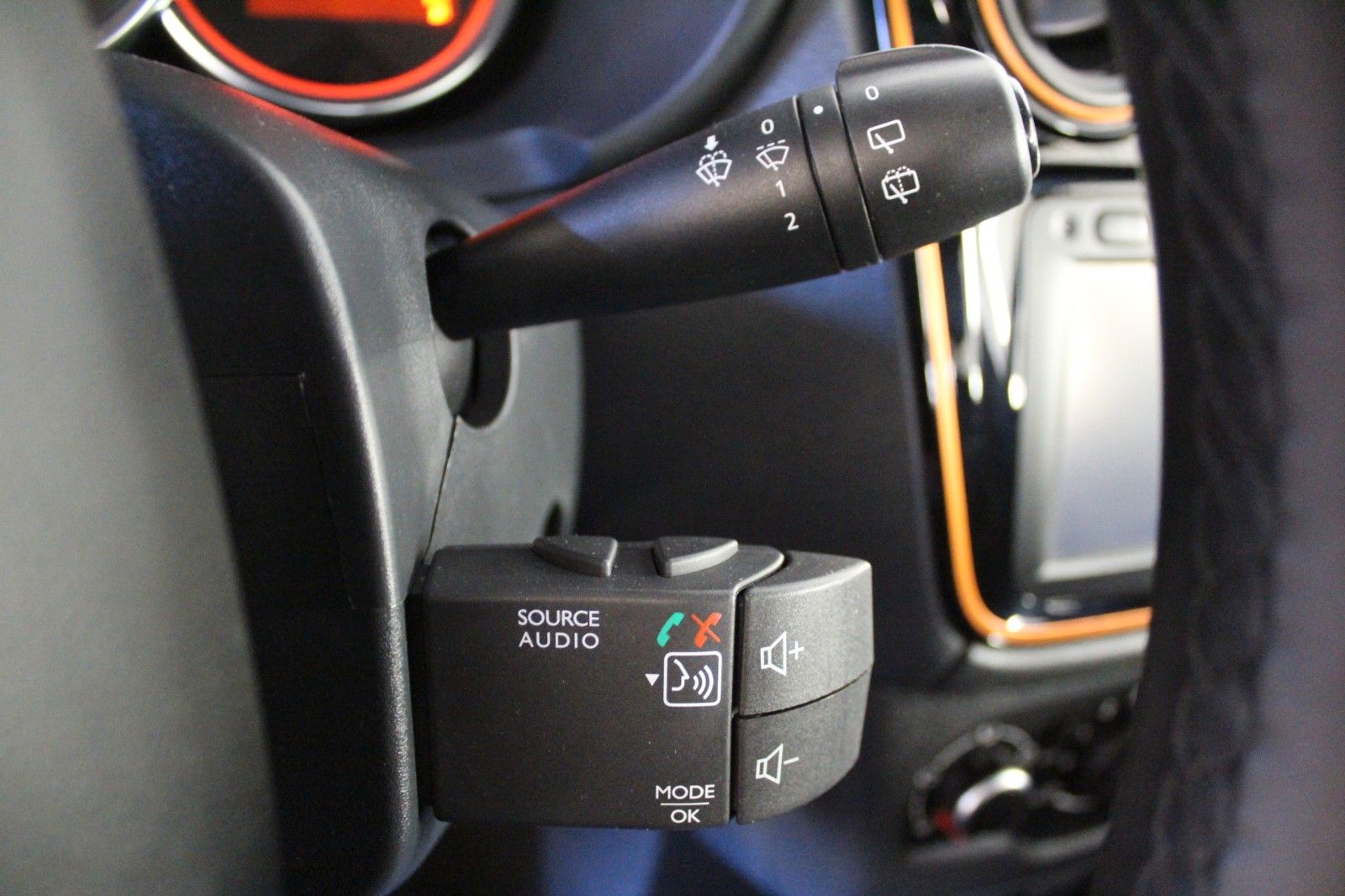 Fahrzeugabbildung Dacia Dokker TCe 115 Stepway *Navi*Klima*AHK