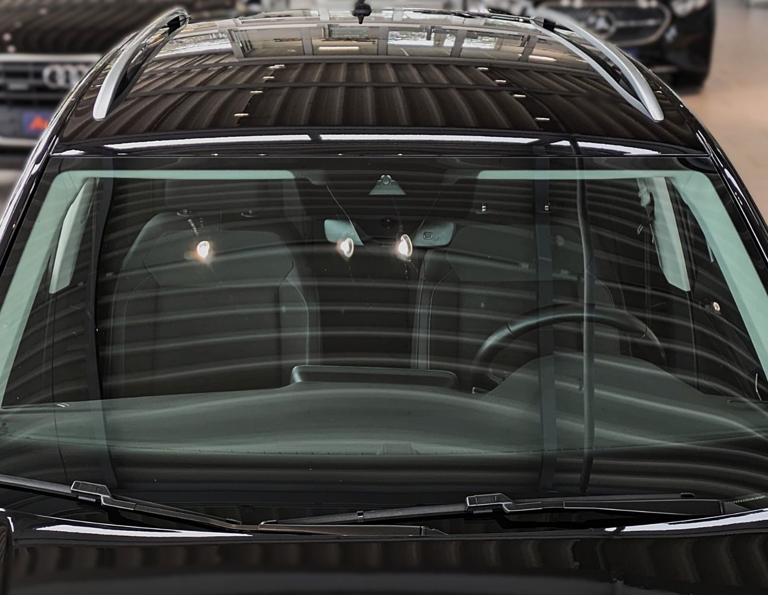 Fahrzeugabbildung Volkswagen T-Roc 2.0 TDI STYLE NAVI SHZ ACC LED CAM AHK