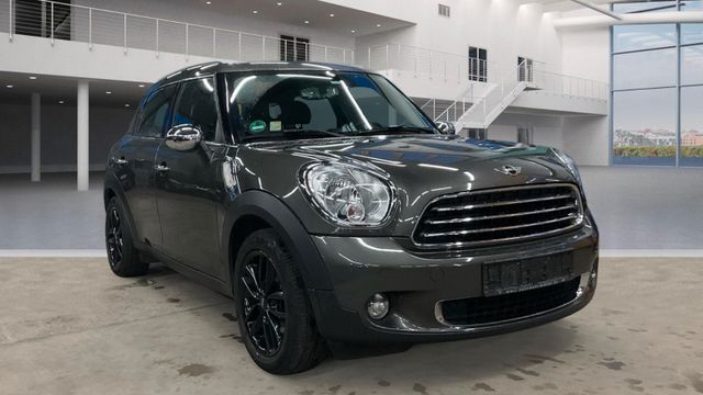 MINI One Countryman