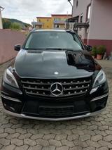 Mercedes-Benz ML 63 AMG - Mercedes-Benz ML 63 AMG von privat