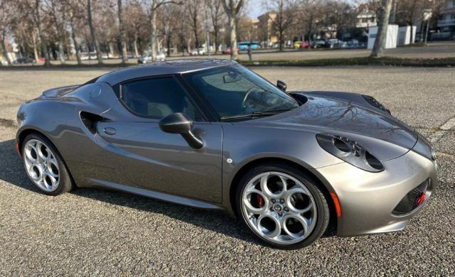 Alfa Romeo ALFA ROMEO 4C 1750 TBi