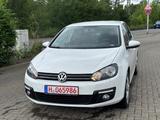 Volkswagen Golf VI 1.4 16V 2.HAND/ZAHNRIEMEN NEU/TÜV NEU - Limousine bis 5.000 Euro