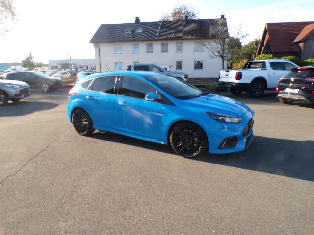 Ford Focus RS + Navi / Winterpaket / Komfortpaket 