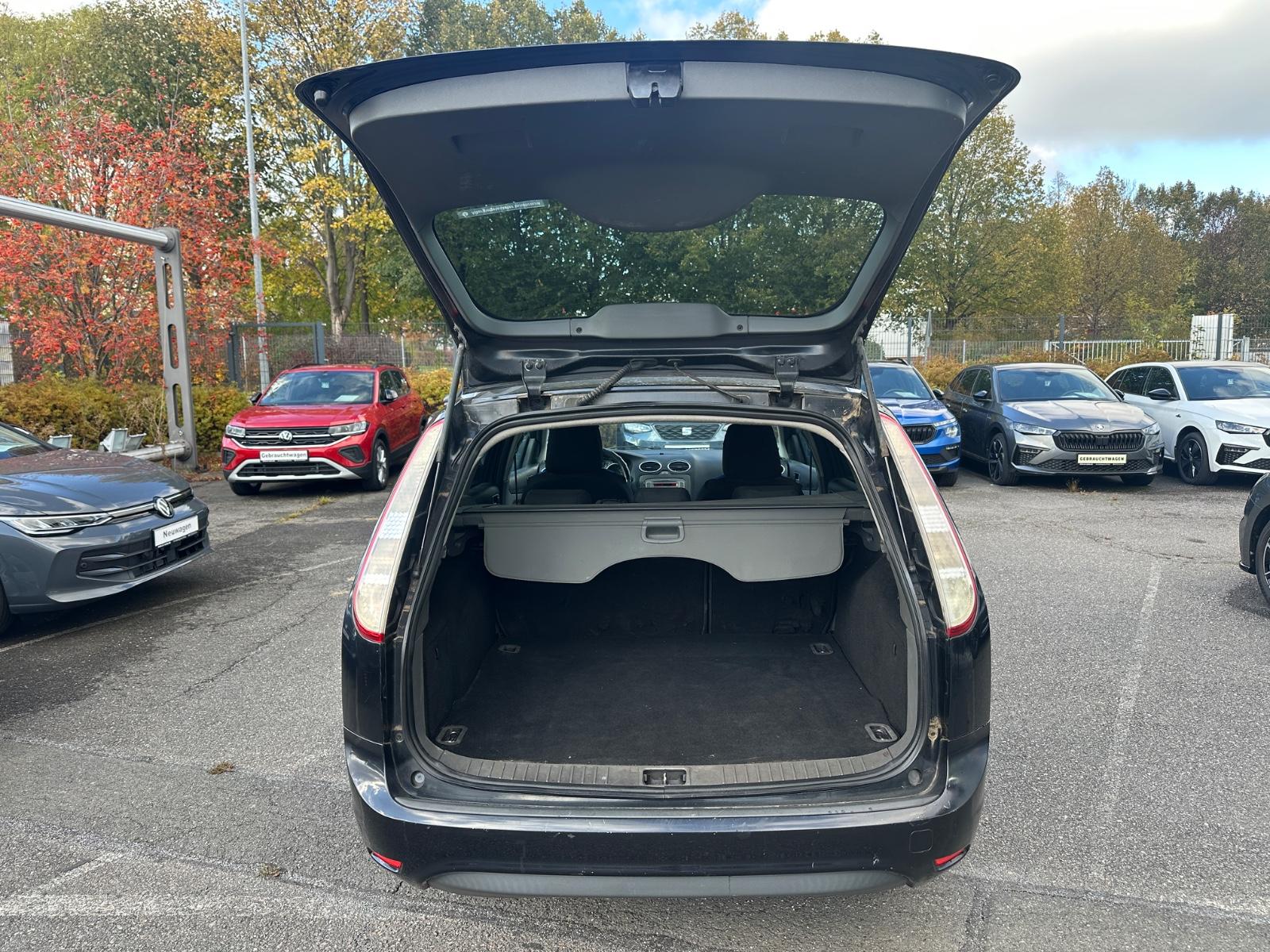 Ford Focus 2008 — photo 11