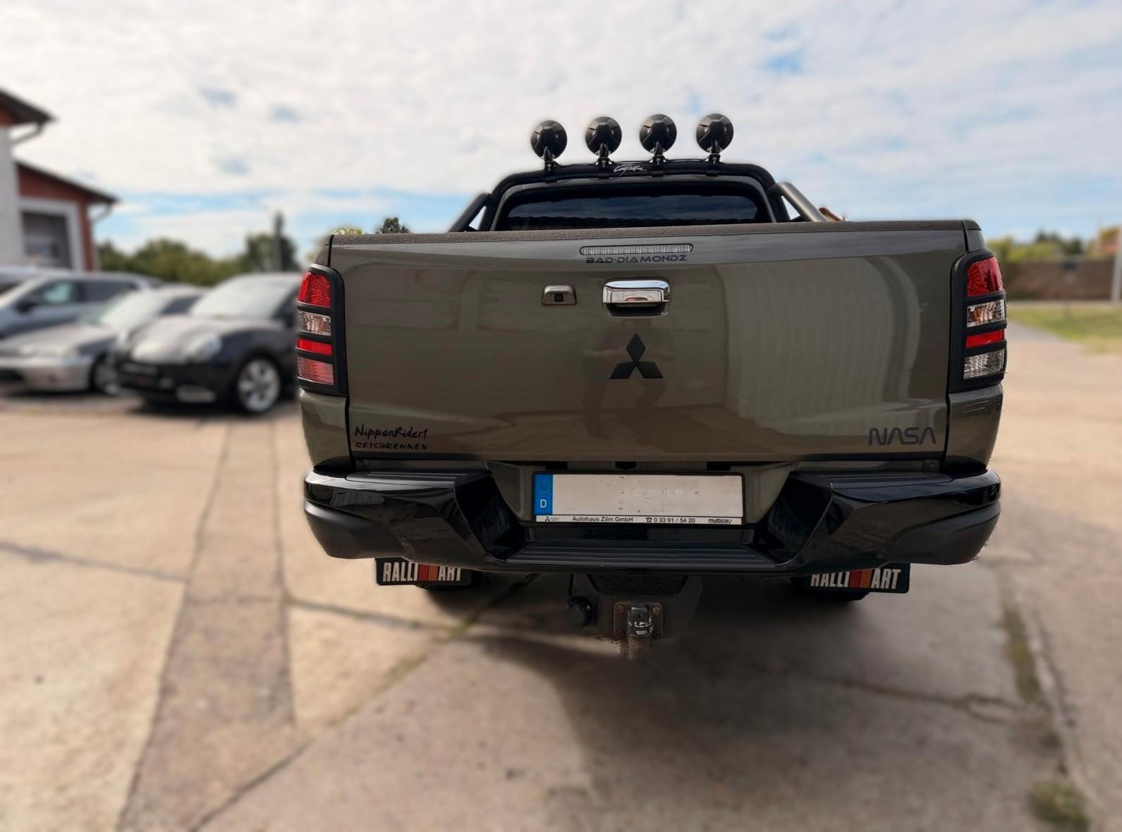 Mitsubishi L200 Diamant Edition CC 4WD