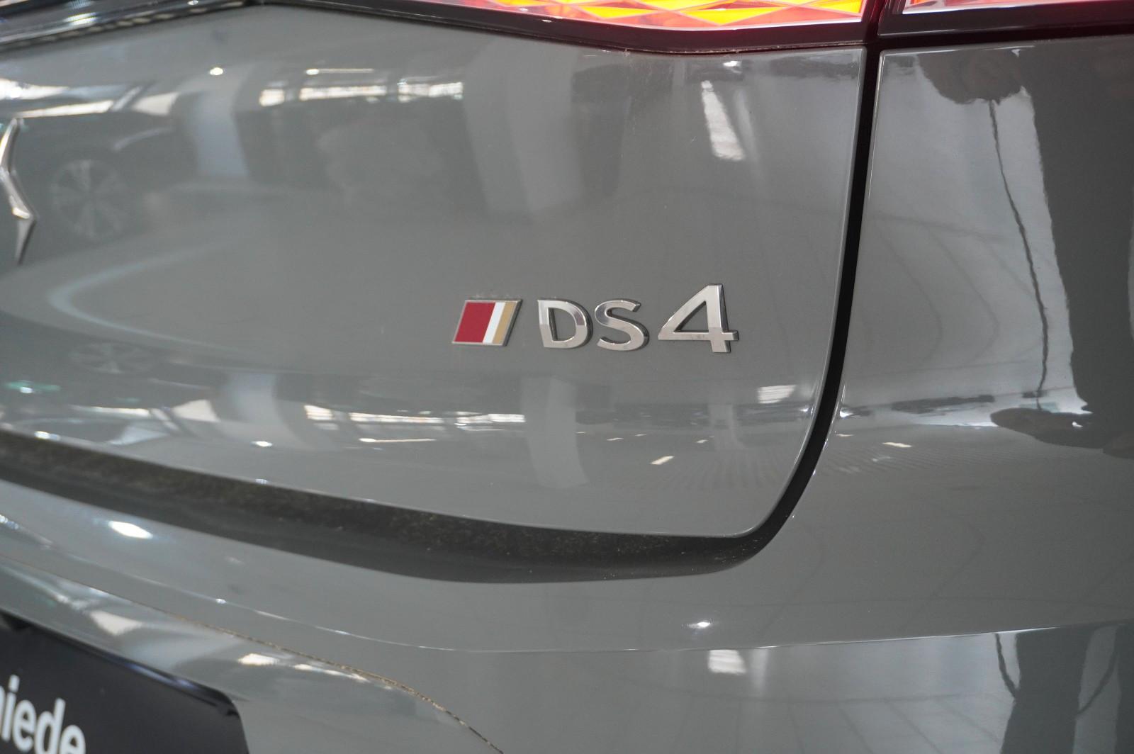 DS Automobiles DS4 DS 4 E-Tense PERFORM. LINE PHEV NAVI/LED/DAB