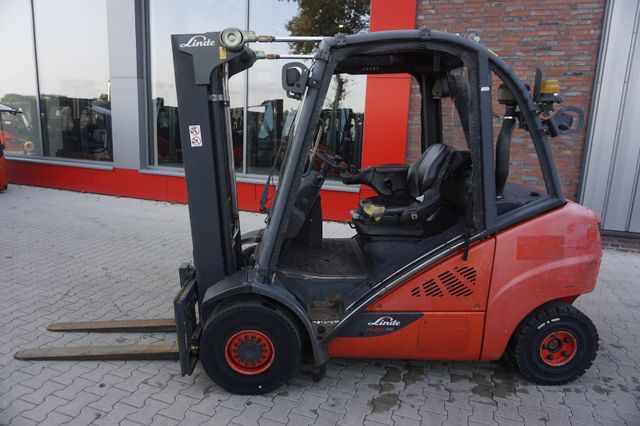 Linde H 35 D , Triplex 4650 mm, Seitenschieber