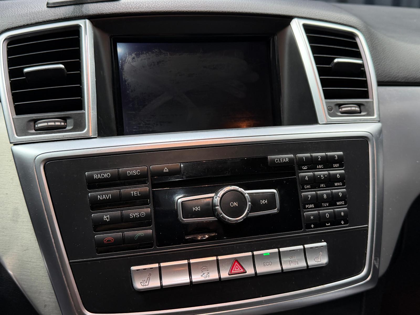 Mercedes-Benz ML 350 4Matic |AHK|LUFT|PANO|U-FREI