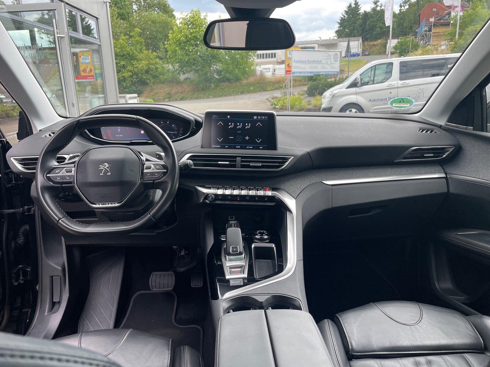 Peugeot 3008 BlueHDi 180 Stop & Start EAT8 Allure *AHK*