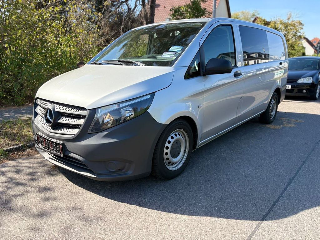 Image of Mercedes-Benz Vito