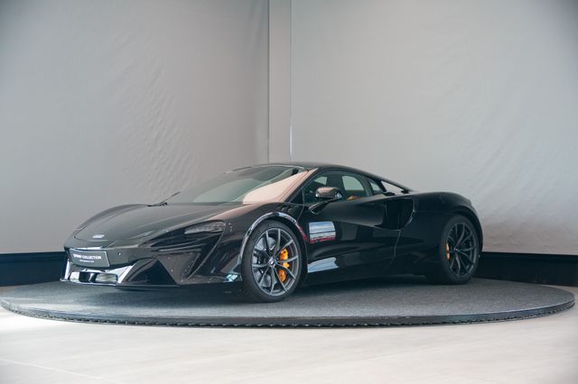 McLaren Artura 3.0 V6 Hybrid