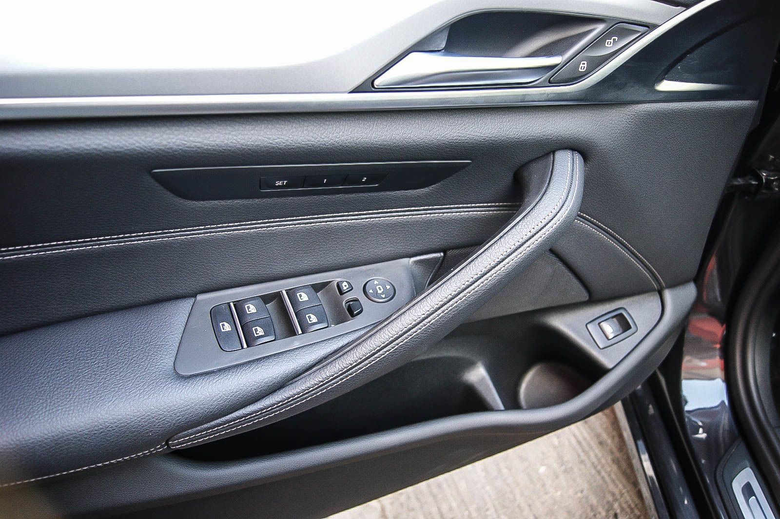 Fahrzeugabbildung BMW 520 d Touring LEDER HEADUP PANORAMA KEYLESS