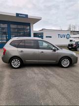 Kia Carens CDI - gebrauchte Kia Carens aus dem Jahr 2012