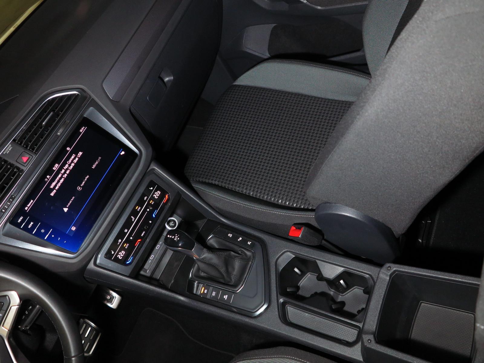 Volkswagen Tiguan 1.5 TSI OPF DSG7 Active AHK Navi Stdhz