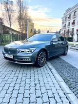 BMW 740Le G12/Hybrid/sky lounge/xdrive/326 CP 2.0  - BMW 7er Reihe Plug-in Hybrid (PHEV) Gebrauchtwagen