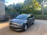 Volkswagen Touran 1.5 TSI 150 PS DSG Leder Anhängekupplung - Volkswagen Touran: Leder