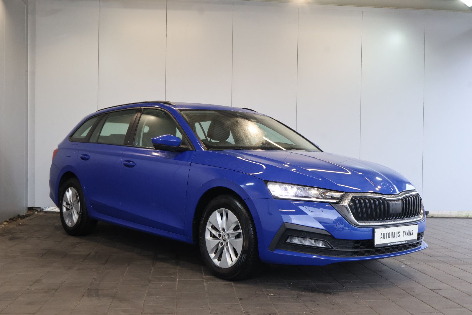 Skoda Octavia 2.0 TDI AID+ACC+CARPLAY+KEY+LEDER+AHK imagem 3