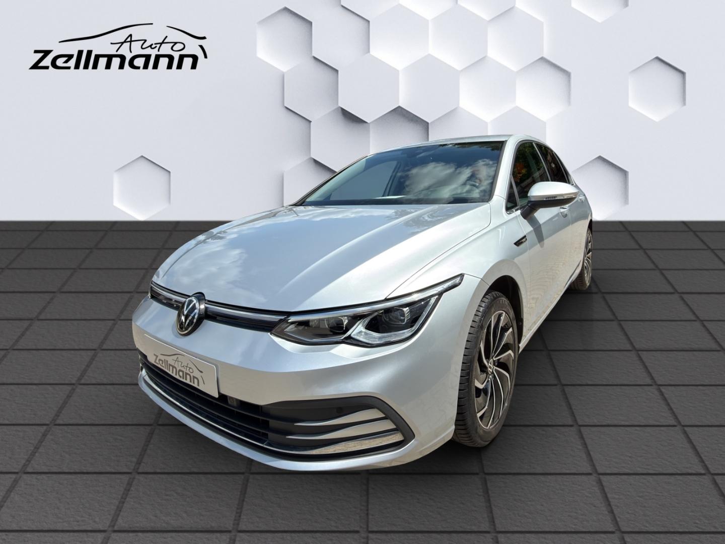 Volkswagen Golf VIII Style 1.5 eTSI 96kW DSG LED ACC Rückfa