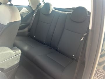 Fiat 500 1.0 Hybrid Icon SHZ KAMERA CARPLAY KLIMAAUTO