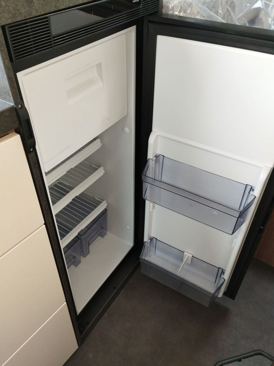 Fahrzeugabbildung Malibu Genius 641 LE Klimaautomatik, Radio DAB