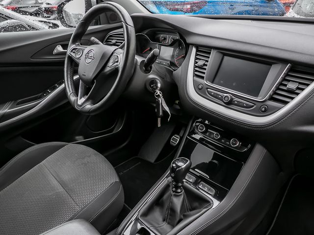 Opel Grandland 1.2 Edition Fernlicht-Assistent