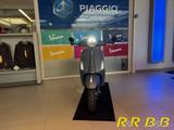 Vespa Primavera 125 / 150 E5+ Officina 8 AT USB+ABS+DR - VESPA PRIMAVERA 150