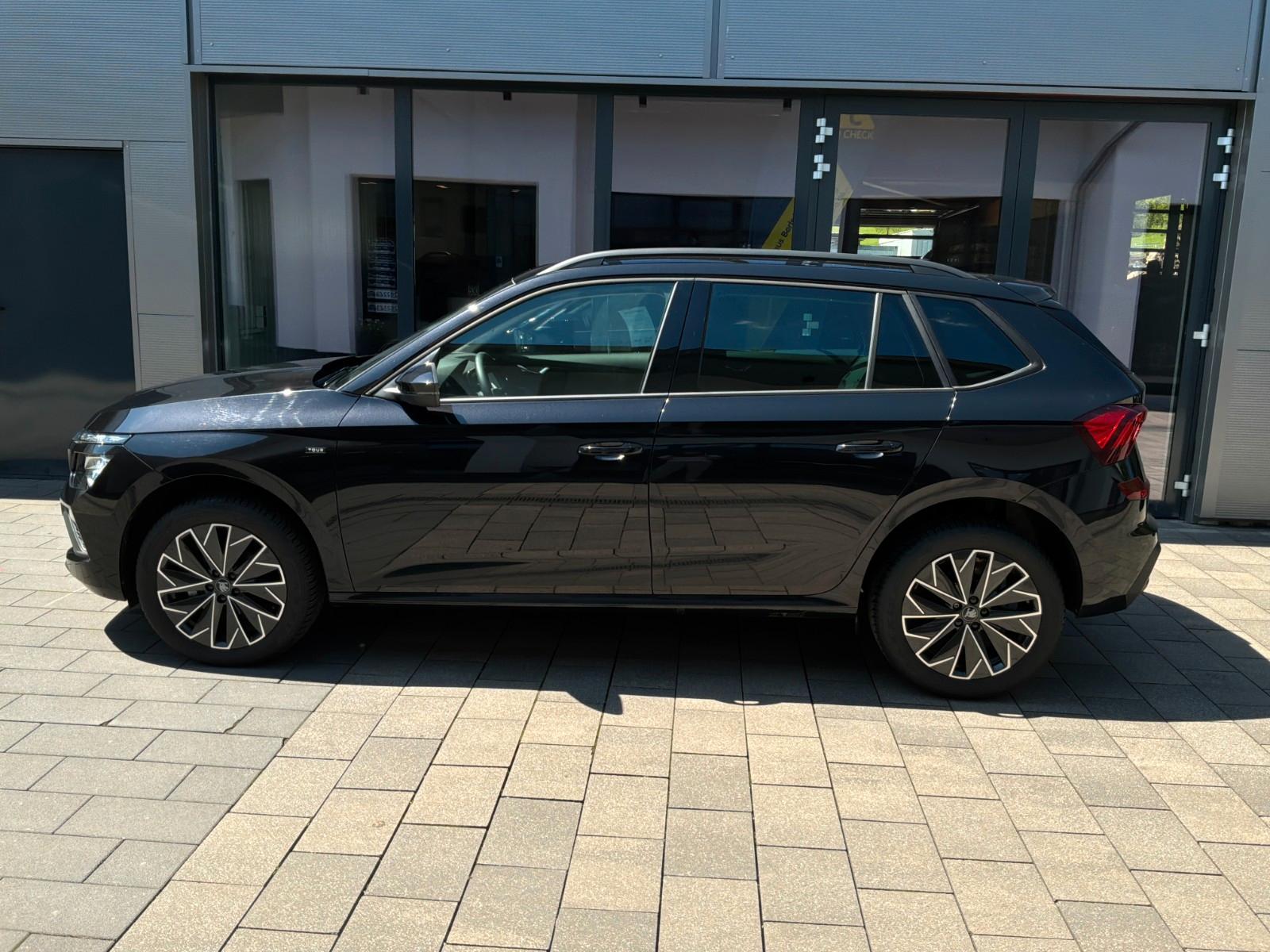 Skoda Kamiq 1,5 TSI DSG Tour LED+Navi+AHK+Kamera+ALU