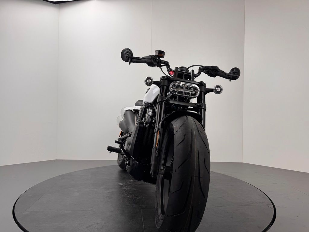 Fahrzeugabbildung Harley-Davidson SPORTSTER S RH1250 S *NEUWERTIG *TAGESZULASSUNG