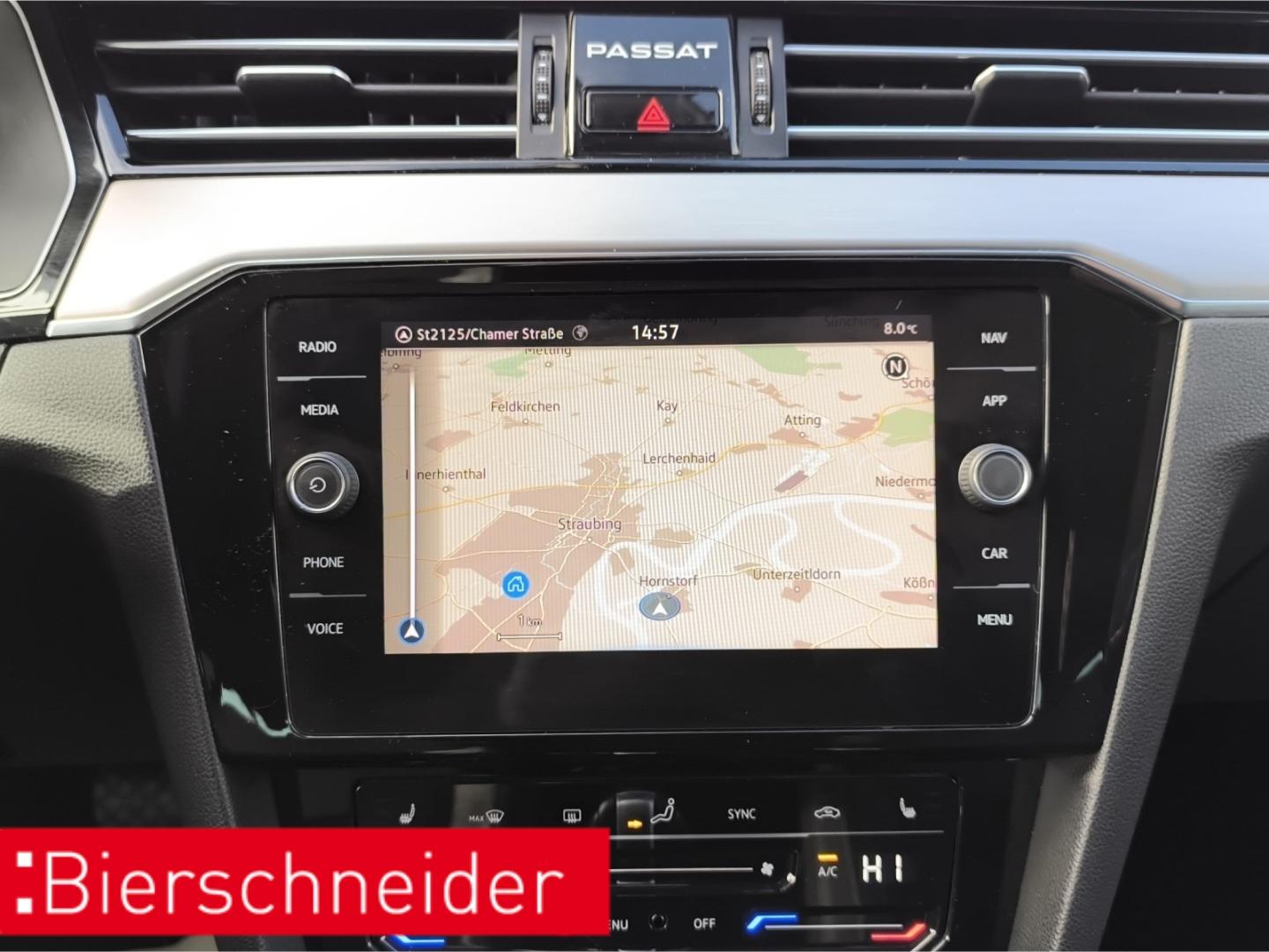 Volkswagen Passat 2.0 TDI DSG Elegance AHK NAVI RFK, миниатюра 17