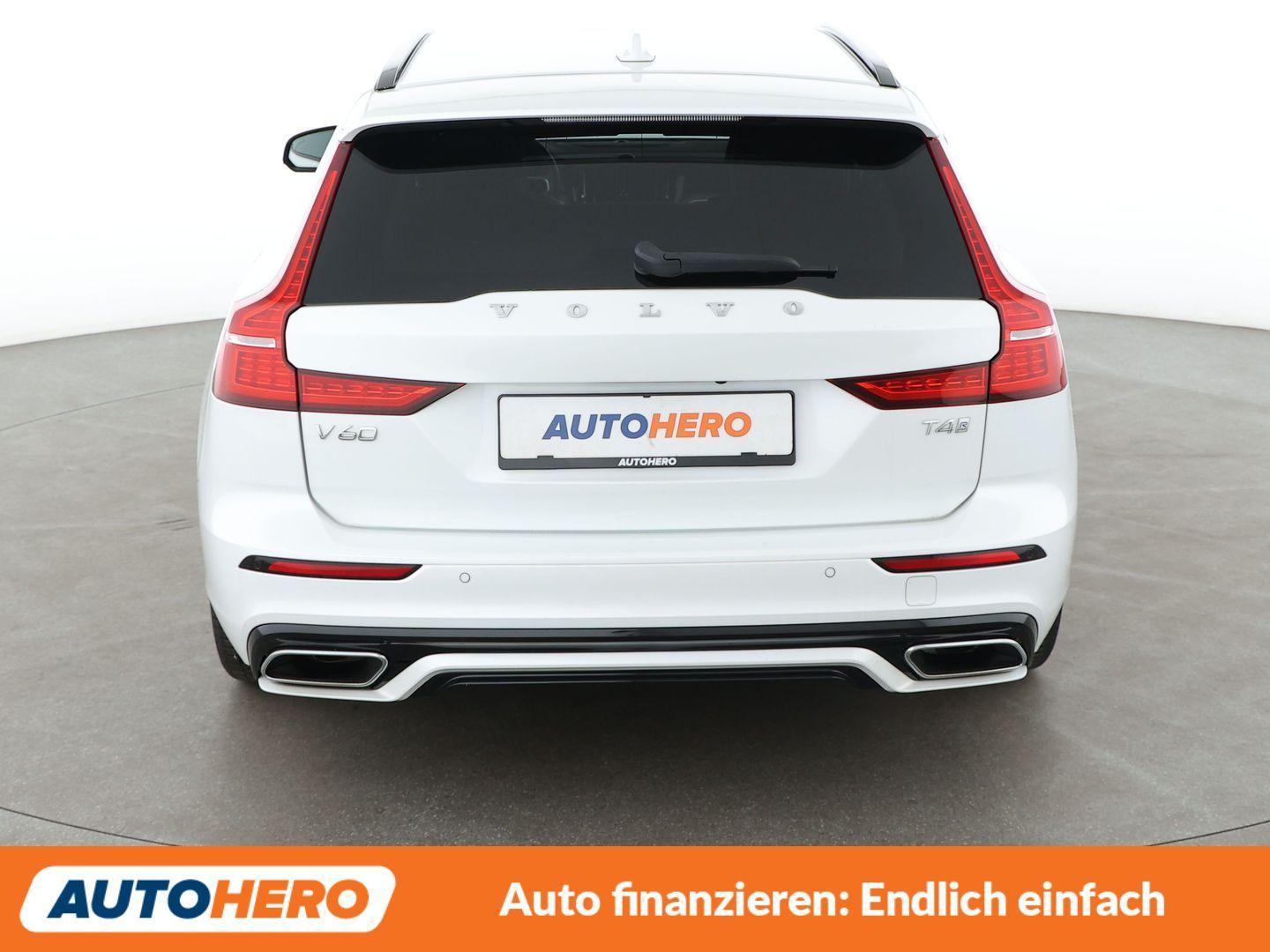 Volvo V60 2.0 T4 R-Design Aut.*NAVI*ACC*360CAM*HK*SHZ*