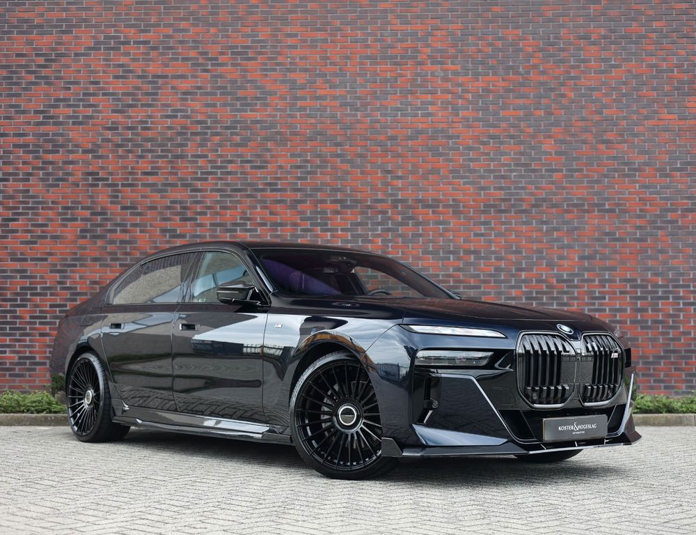 Image of BMW i7