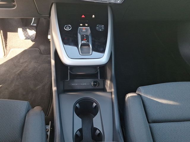 Q4 e-tron 45 quattro 82 kWh Navigation, Wärmepum