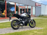 Honda CB125R  - KLEINKRAFTRAD