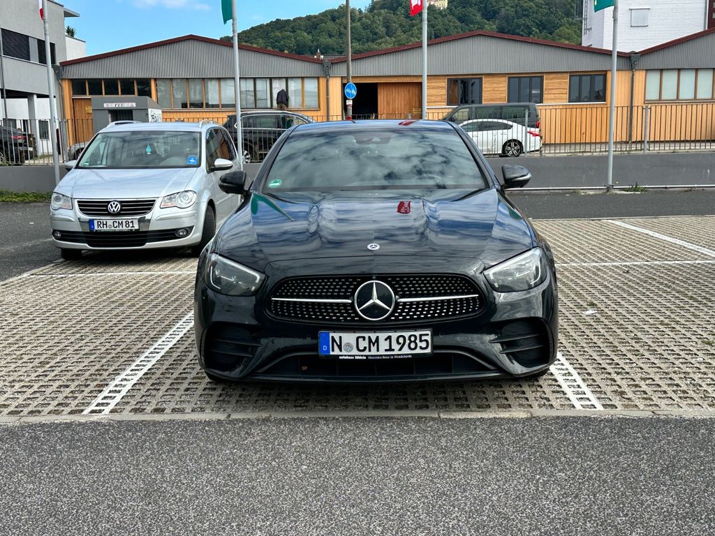 Mercedes-Benz E 220