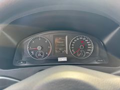 Fahrzeugabbildung Volkswagen T5 Caravelle Comfortline Tempom. Navi Ahk Klima