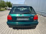 Volkswagen Golf 1.8 Automatik Klima 5 Türig 80.000TKM - Volkswagen Golf mit Benzin-Antrieb: Grün, Schiebedach, Limousine