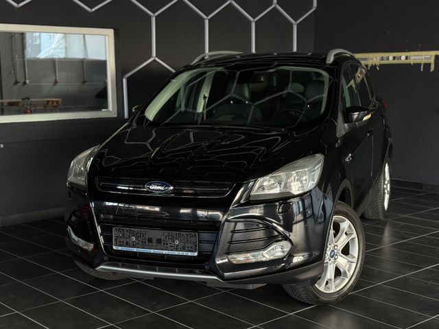 Ford Kuga Titanium/4x4 //180ps