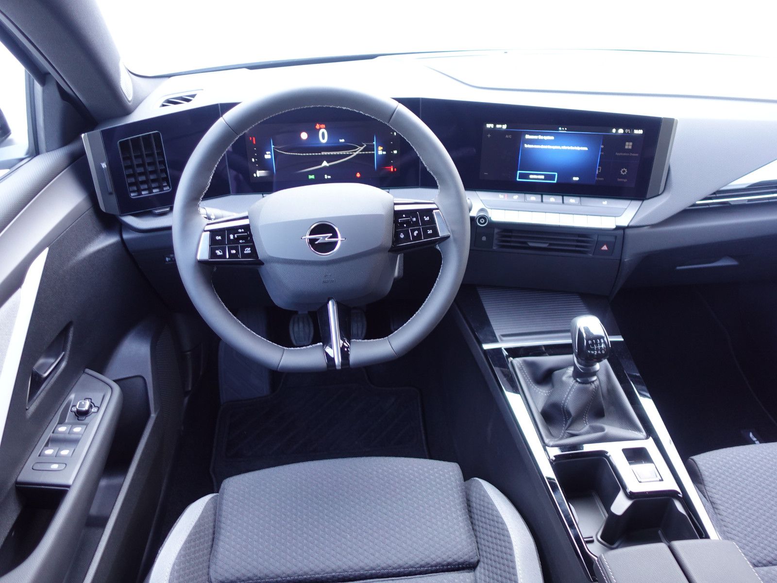 Fahrzeugabbildung Opel Astra Edition 1.2Turbo  Navi,Kamera,Sitzh.,LED