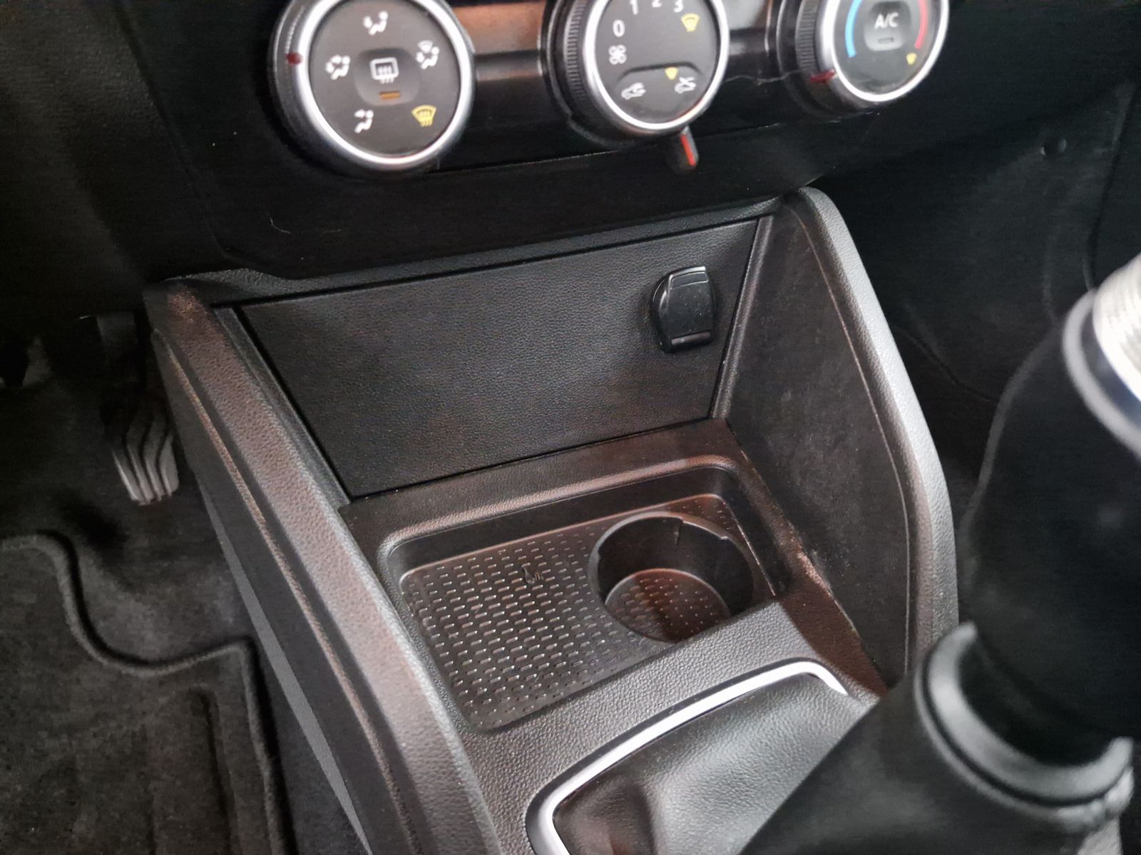 DACIA Duster 1.0 TCe 100 LPG Comfort 2WD – Bild 19