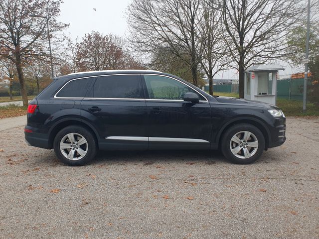 Audi Q7 45 TDI quattro 7Sitz Pano StHz AHK BOSE 8fach