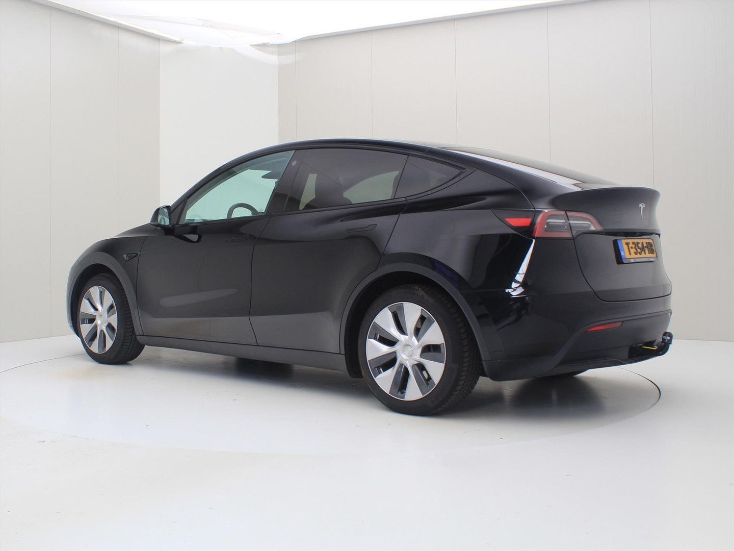 Tesla Model Y Standard RWD Plus 92.1% SoH [ TREKHAAK+A imagem 3