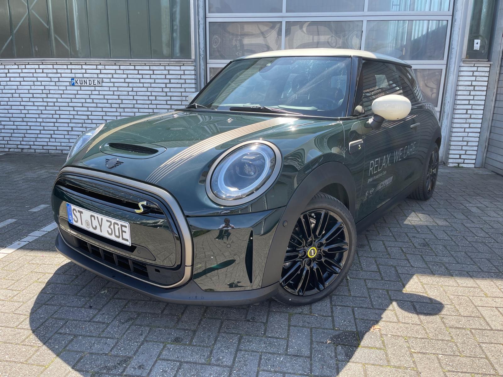 MINI COOPER SE Resolute Edition