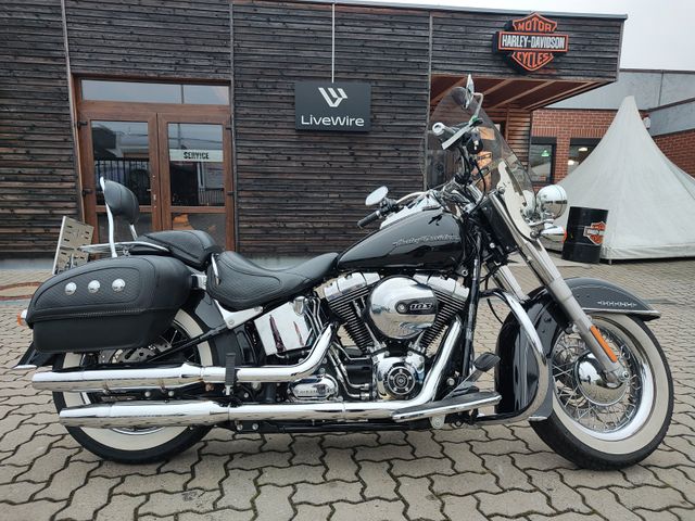 Harley-Davidson FLSTN Softail Deluxe